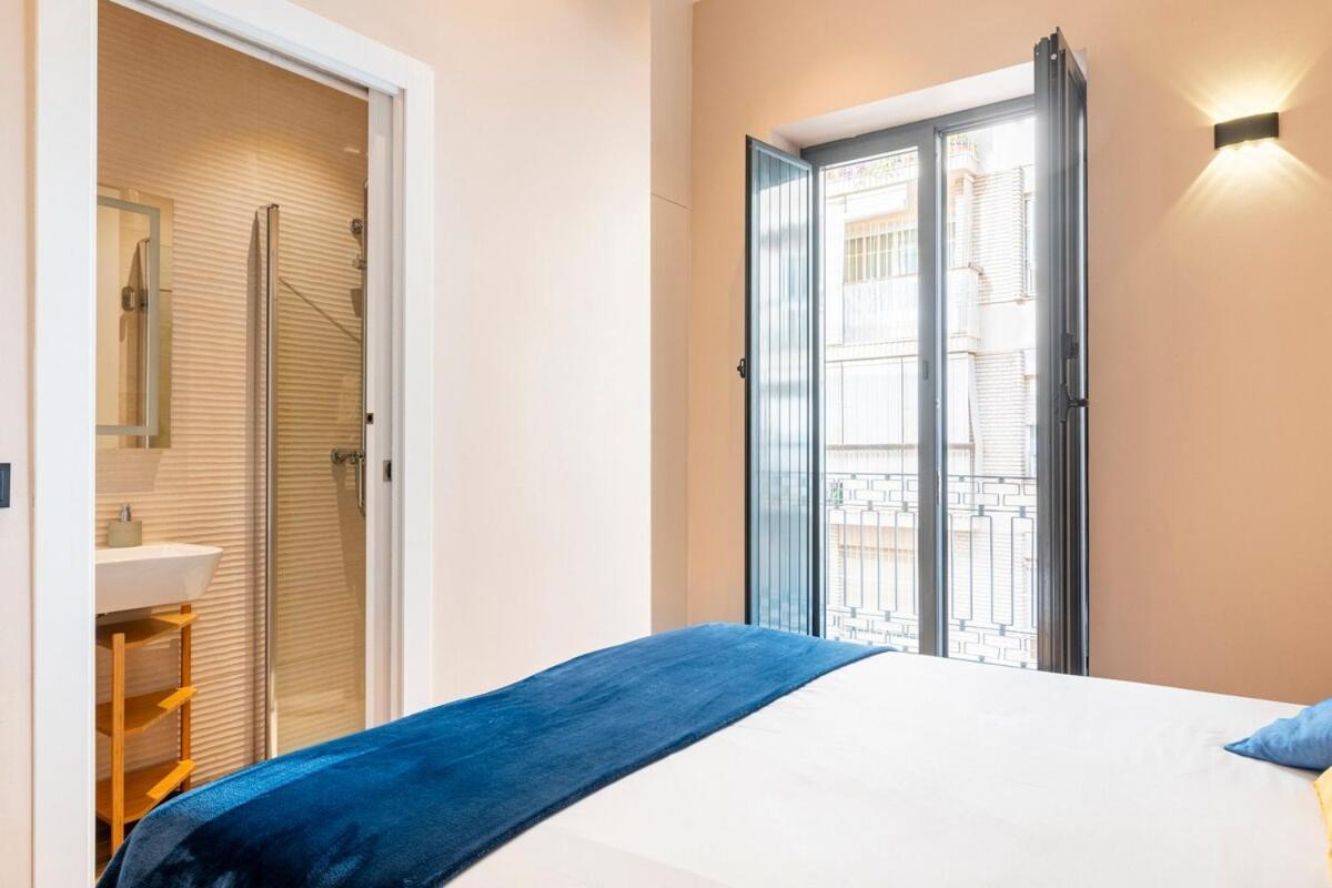 Deluxe Twobedroom Apartment Seville Downtown المظهر الخارجي الصورة