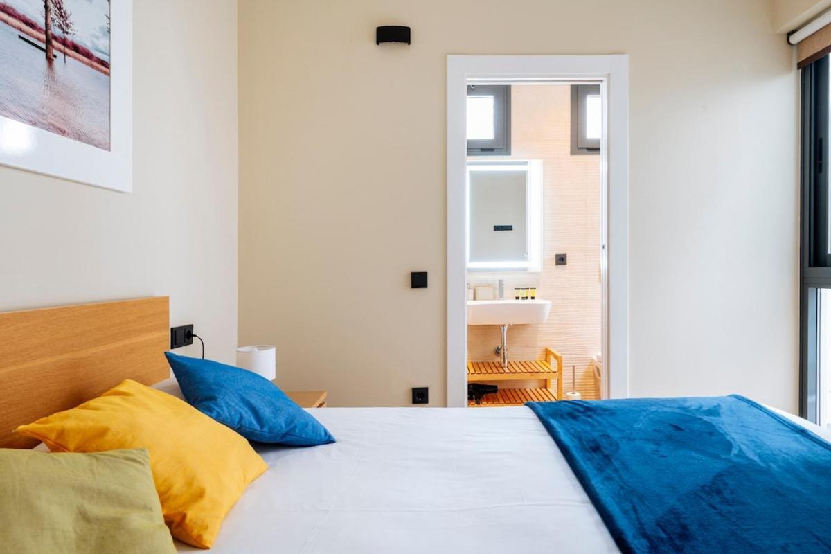 Deluxe Twobedroom Apartment Seville Downtown المظهر الخارجي الصورة