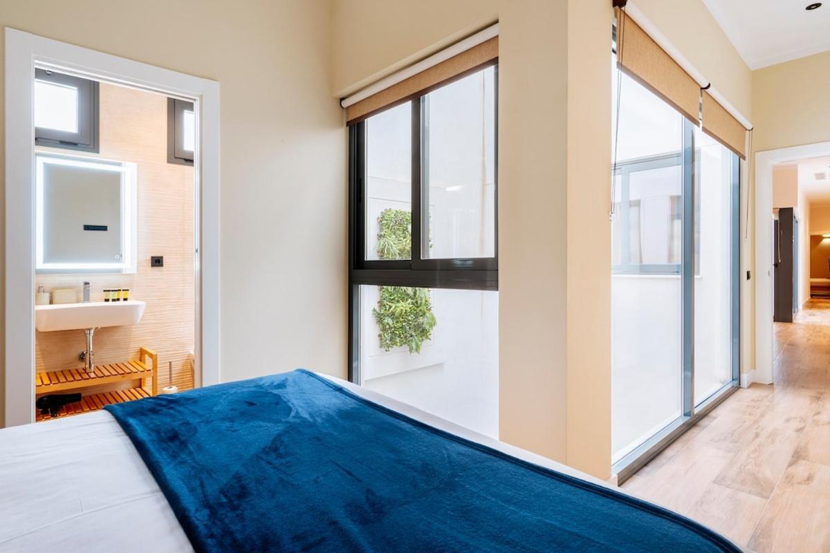 Deluxe Twobedroom Apartment Seville Downtown المظهر الخارجي الصورة