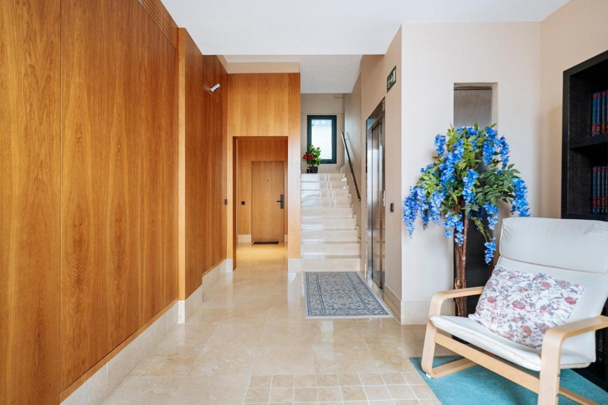 Deluxe Twobedroom Apartment Seville Downtown المظهر الخارجي الصورة
