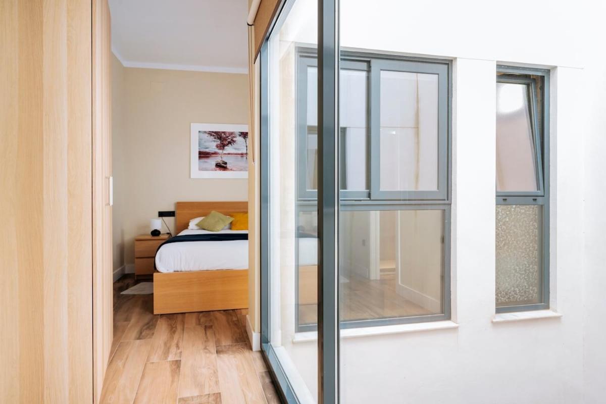 Deluxe Twobedroom Apartment Seville Downtown المظهر الخارجي الصورة
