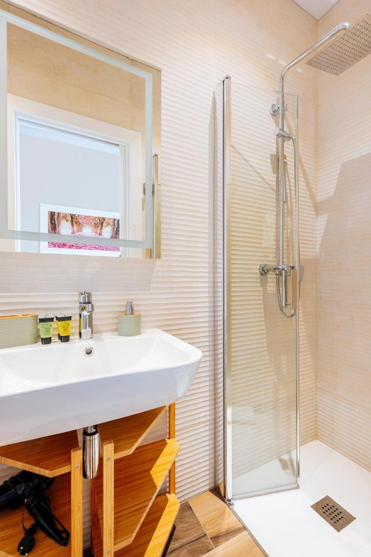 Deluxe Twobedroom Apartment Seville Downtown المظهر الخارجي الصورة